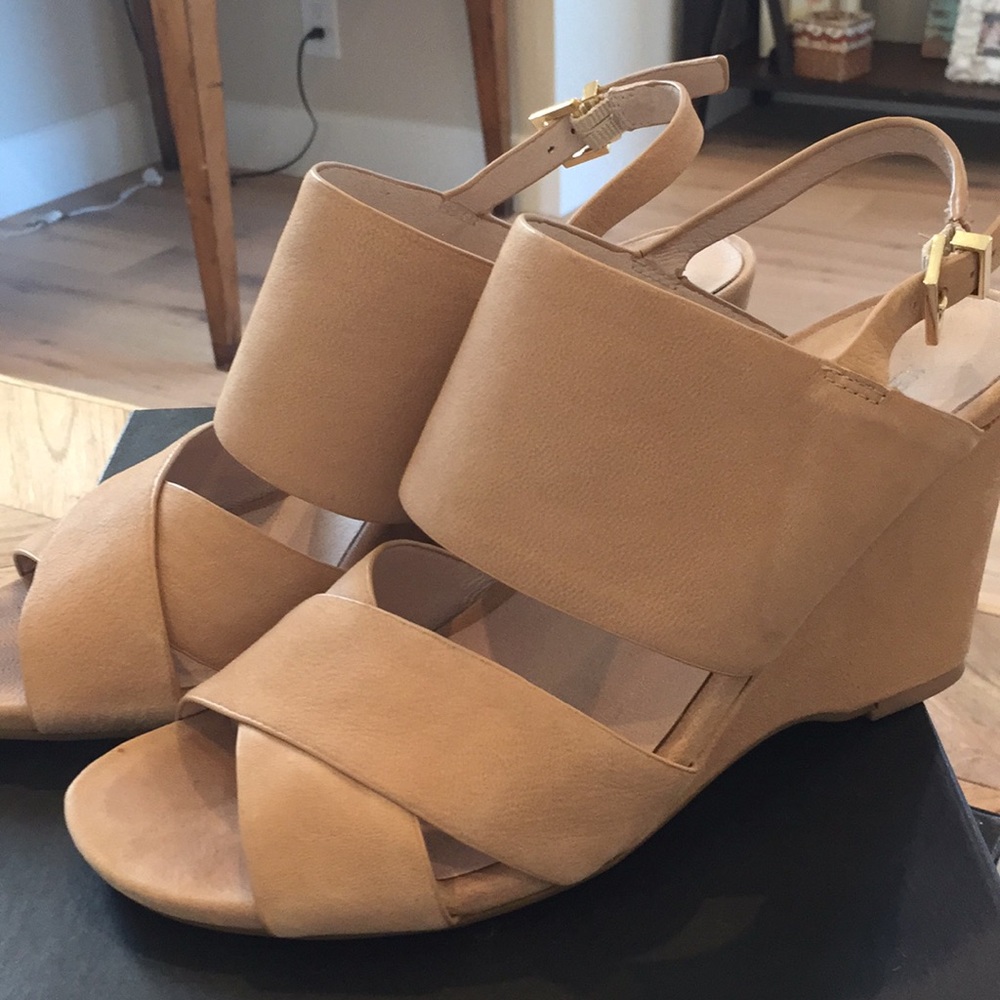 Kenneth Cole wedges - Picture 3 of 5